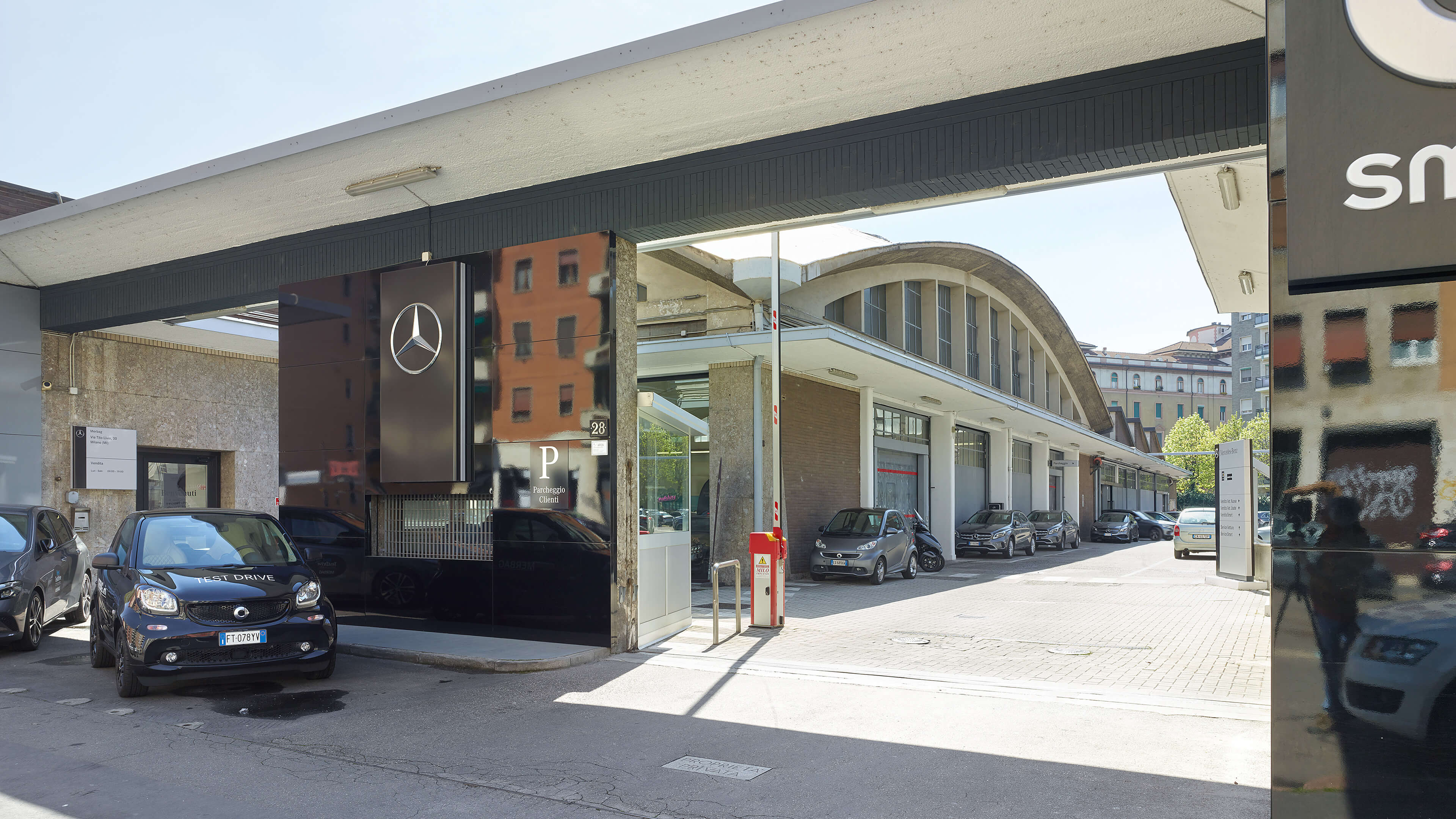 Keyvisual Slider Standort Mailand Livio 3840X2160