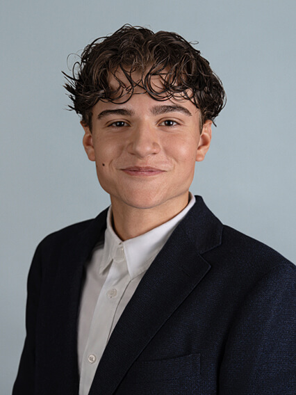 Noah Casado 3X4 Definitiv