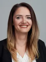 Merbag Immobilien Ansprechpartnerin Bukurije Uruqi Merbag Immobilien Ansprechpartnerin Bukurije Uruqi